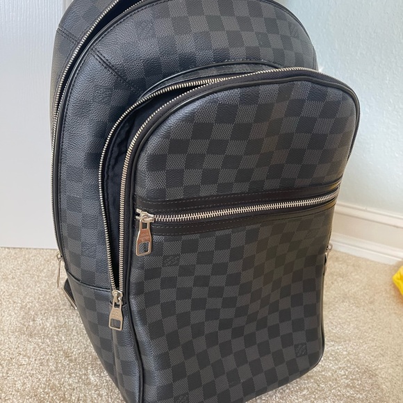 everywhere belt bag lululemon grey Wordmark Crossbody 1L NEWYEARPERFORMANCE Designer Handbags Louis Vuitton COLOR:BROWN SUEDE